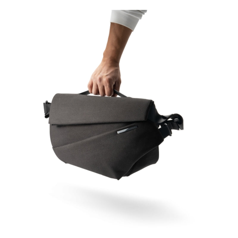 NIID R1 Mega Sling Bag (只限送貨)