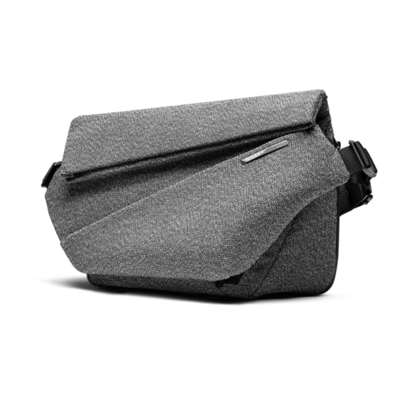 NIID R1 Mega Sling Bag 防割物料 Scratch-proof Gray (只限送貨)