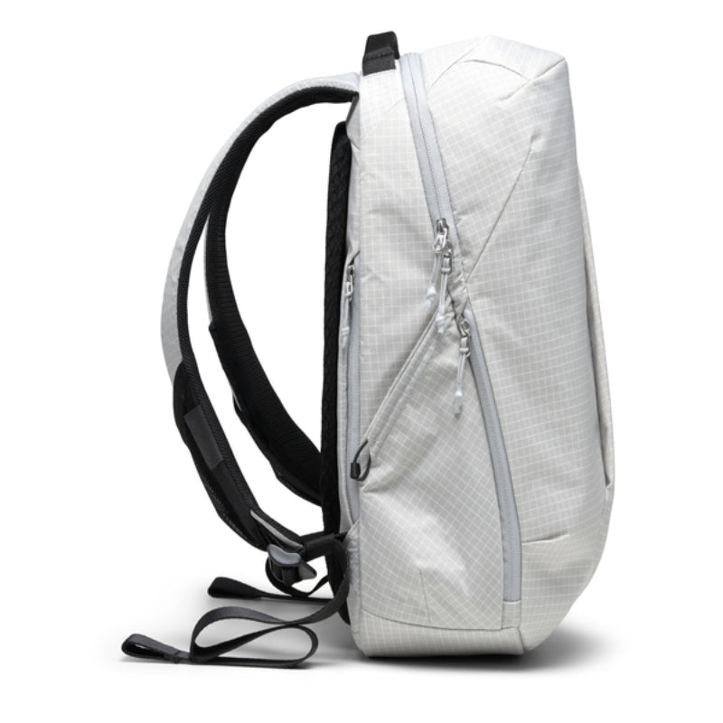 NIID NEO Nomad N3 Travel Work Backpack 輕量手提電腦背囊 19L 冰川灰(680g) 或  亞麻綠(710g)  (只限送貨)