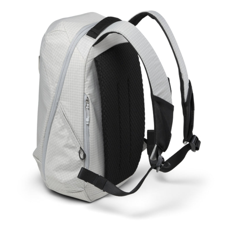 NIID NEO Nomad N3 Travel Work Backpack 輕量手提電腦背囊 19L 冰川灰(680g) 或  亞麻綠(710g)  (只限送貨)