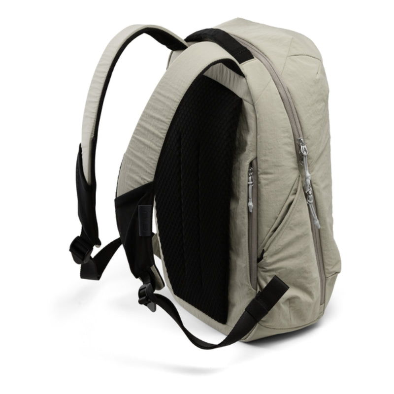 NIID NEO Nomad N3 Travel Work Backpack 輕量手提電腦背囊 19L 冰川灰(680g) 或  亞麻綠(710g)  (只限送貨)